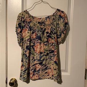 Tropical print top with navy background